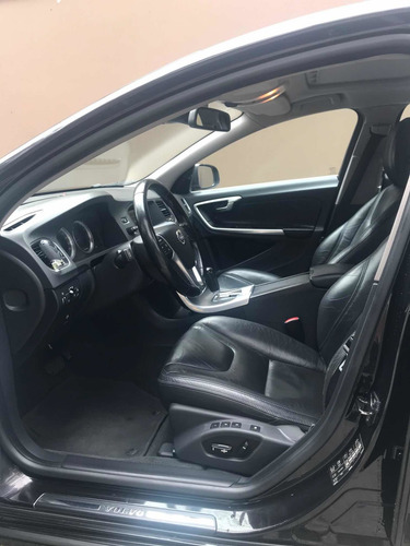 Volvo S60 T6