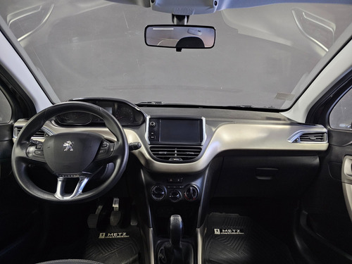 Peugeot 2008 1.6 Allure