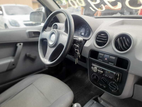 Imagem 7 de 8 de Volkswagen Gol 1.0 G4 Trend 8v Flex 4p Manual 2013