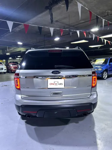 Ford Explorer, Año 2013/4×4.