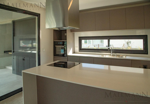Casa A Estrenar Venta En Pilará Calesa | Mallmann Propiedades