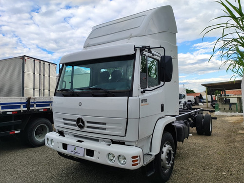 Mercedes Benz Mb 1718 Ano 2012 Toco No Chassi.