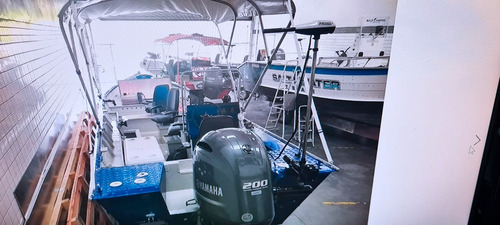 Barco De Alumínio Maresia M26 - Yamaha 200hp