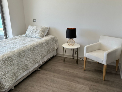 Arriendo! Desde 1 Julio 2dormitorios 2baños 1e, Linda Vista