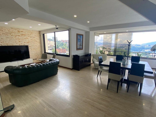 Apartamento Duplex En Alquiler En Colinas De Bello Monte, Cerca De La Embajada Americana
