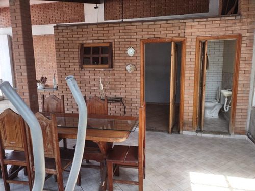 Casa Com 250 M² Com 4 Dorms Sendo 1 Suíte E 5 Banheiros Cz Americana E 2 Vgs Cobertas -jaçanã