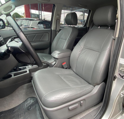 Toyota Hilux Cd4x4 Srv