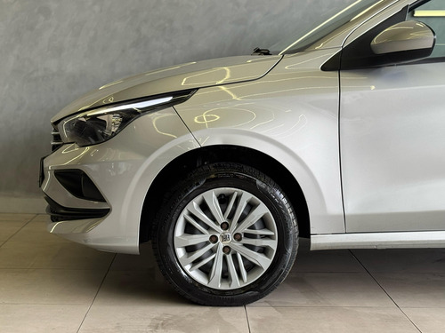 Fiat Cronos 1.0 Drive Flex 4p