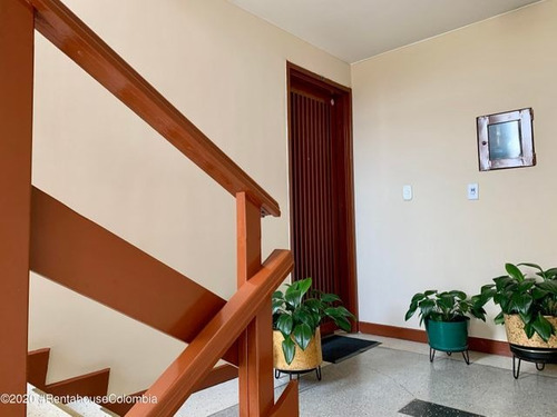 Imagen 7 de 14 de Apartamento En Venta En Polo Club 22-583 C.o