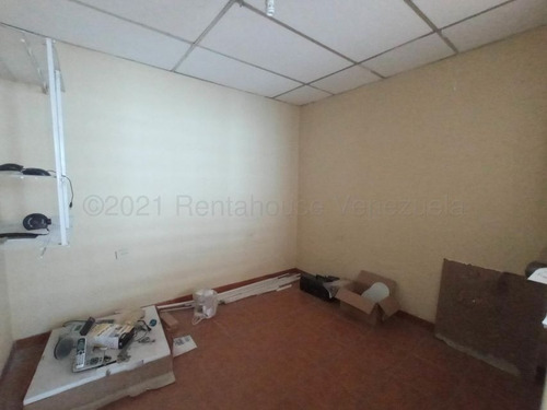 Imagen 3 de 12 de Leida Falcon Rentahouse Vende Casa En San Blas Valencia 22-12640 Lf