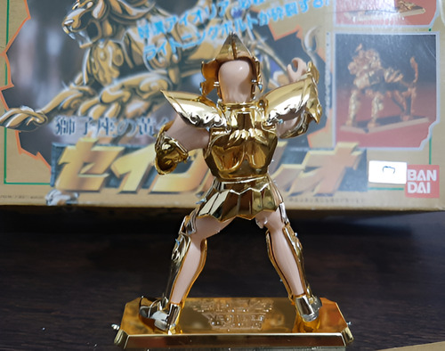 Boneco Cavaleiros Do Zodiaco Bandai Leão
