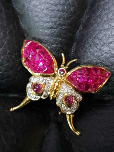 Prendedor Oro De 18k Mariposa Con Diamantes Y Rubies