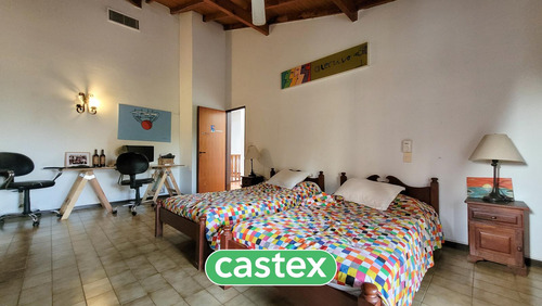 Casa En Venta En Los Lagartos C.c.