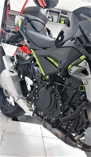 Imagem 5 de 7 de Kawasaki Z 400 Abs 2020/2020 Série Especial Baixo Km!!!!