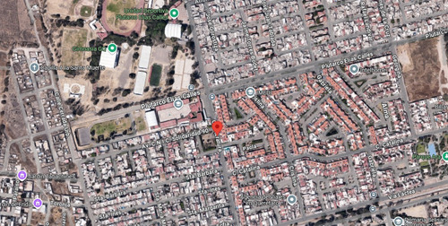 Casa En Remate Bancario En C. Literatura, Ex-hacienda El Tintero, El Tintero, Santiago De Querétaro, Qro. (60% Descuento, Excelente Plusvalía) ¡gran Oportunidad De Inversión! - Sk12