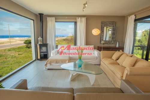 Imagen 6 de 28 de Casa En Alquiler Anual Con Vista Al Mar
