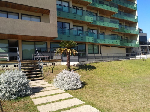 Imagen 12 de 23 de Departamento - 3 Ambientes - Con Cochera - Villa Carlos Paz