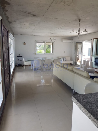 Punta Del Este, Zona Rincon Del Indio- Ref: 997
