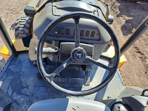 Retroexcavadora John Deere 310j 2008
