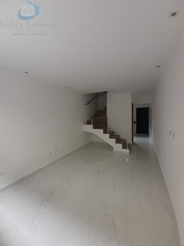 Imagem 1 de 14 de Ótima Oportunidade No Sítio Do Campo! Sobrado Em Condomínio, 2 Dormiitórios, 1 Vaga De Garagem. - Si1819