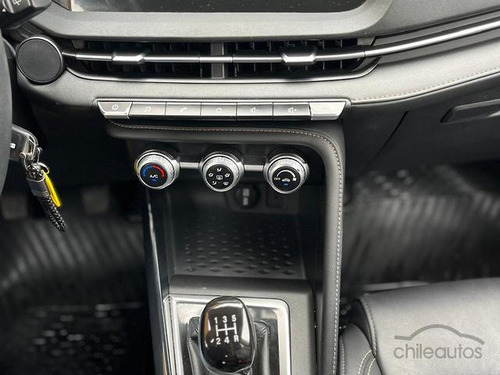 Changan Cs15 Changan Cs15 1.5 2022