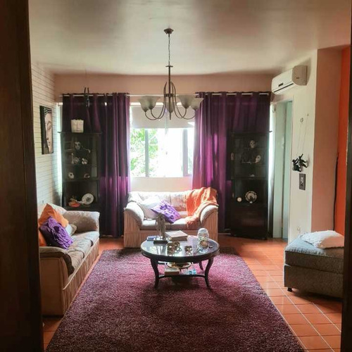 Imagen 5 de 15 de Vendo Apto 220m2 4h/4b/1p La Florida 9166