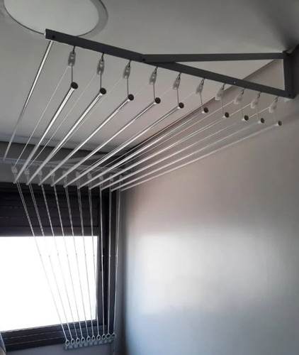 Lindo Varal Preto De Parede Individual 100cm X 6 V