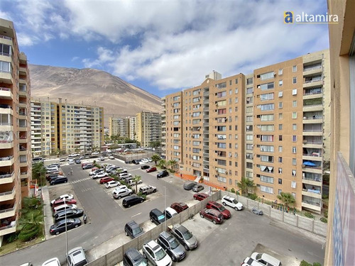 Imagen 10 de 30 de Departamento En Venta De 3 Dorm. En Iquique