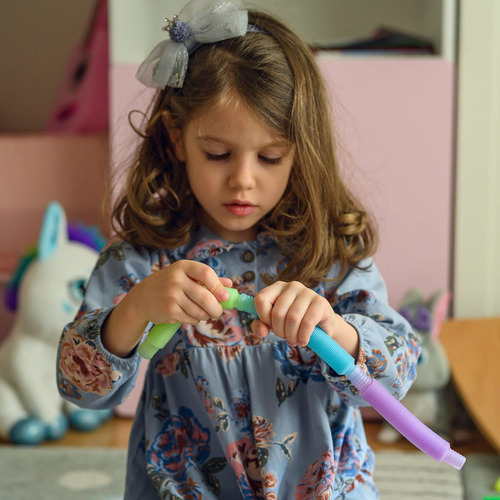 Nutty Toys Glow In The Dark Pop Tube Sobre Botersers - Tabon