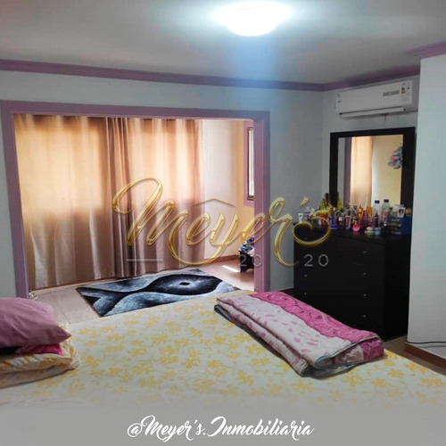 Venta Townhouse Urbanización Las Carolinas Santa Teresa