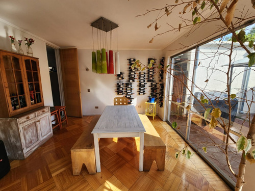 Carlos Silva Vildosola - Extraordinaria Casa - Familiar