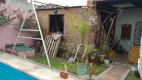 Casa Con Pileta,parrilla,galería