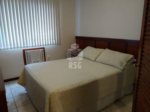 Imagem 17 de 23 de Excelente Apartamento Frente Mar, 3 Quartos Sendo 1 Suíte,sacada Com Churrasqueira, 2 Garagens - 293