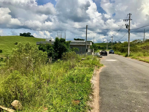 Lote/terreno 200 M2 (10x20) Na Cidade De Toledo/mg Próximo Ao Centro Da Cidade