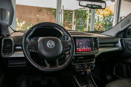 RAM 1000 1.8 Cd Big Horn Night Edition 4X2 At6