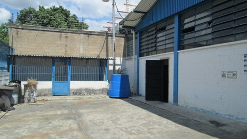Imagen 2 de 14 de Johanna Castillo Vende Galpón Cód.308456