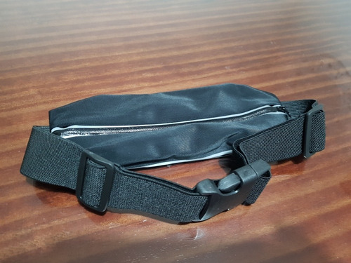Imagen 3 de 3 de Riñonera Deportiva Tactil Para Celular O Mp3 - Regulable