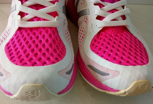 Tênis Feminino New Balance*