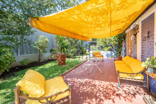 Casa En Venta En La Reina