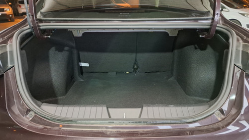 Fiat Cronos 1.8 PRECISION AUTO