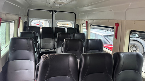 Fiat Ducato 2.3 Executivo (15l) 5p 6 marchas