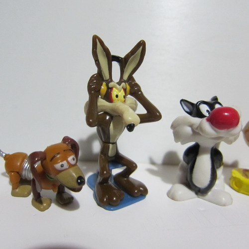 Kinder Personajes Slinky Coyote Speedy Gonzales Y Otros
