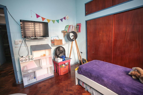 Imagen 16 de 27 de Propiedad Horizontal De 4 Ambientes Con Patio Semicubierto Y Descubierto - Flores