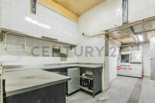 Excepcional Y Unica Propiedad Comercial En La Mejor Zona De San Telmo!!