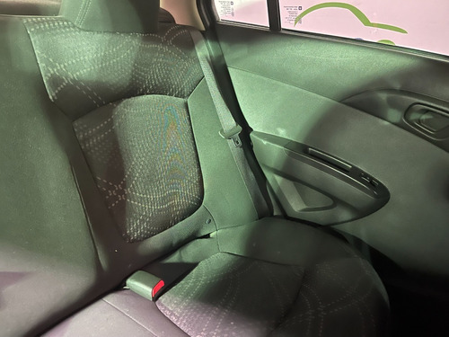 Imagen 13 de 14 de Chevrolet Beat Sedan Ltz Std