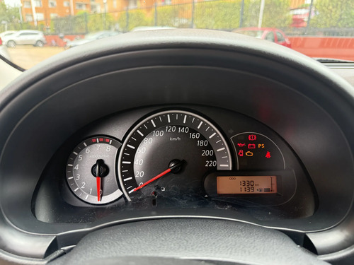 Nissan March 1.6 Active