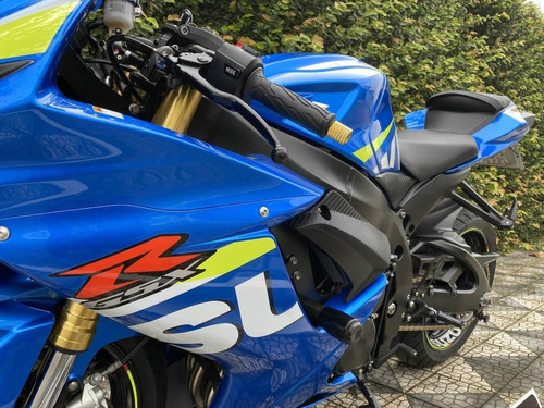 Suzuki Gsx-r750 .