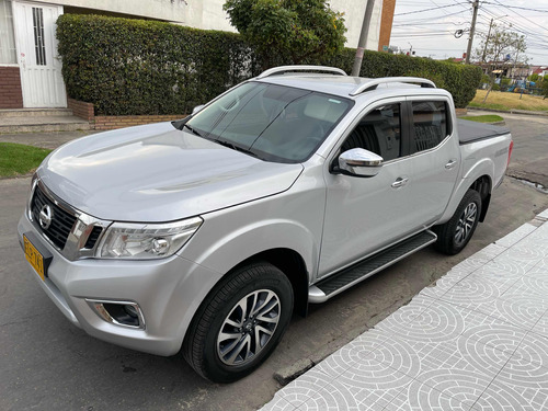 Nissan NP300 Frontier 2.5 Aut 4X4