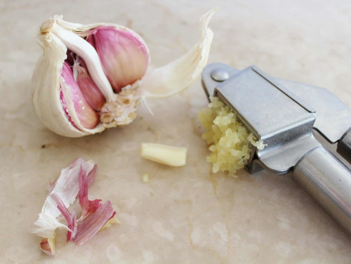 Imagem 7 de 7 de Espremedor De Alho Inox Prata Tasty Cozinha Multifuncional