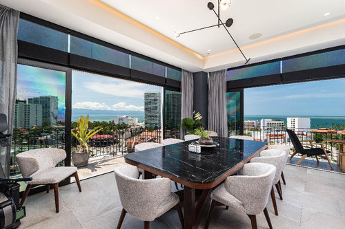 Departamento En Venta En Colonia Zona Hotelera Norte, Puerto Vallarta, Jalisco